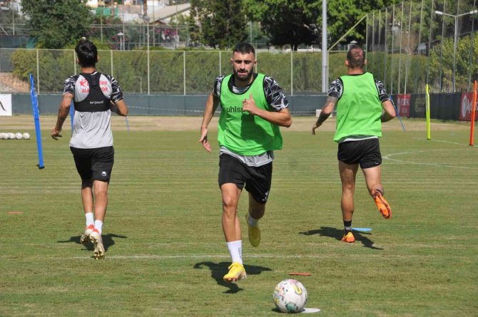Alanyaspor, Hatayspor Maçı Hazırlıklarını Tamamladı