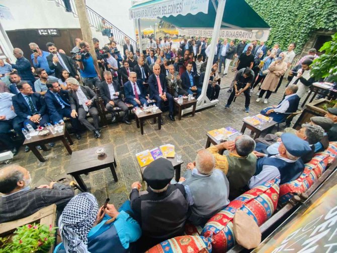 Bakan Ersoy: “Yüzlerce Etkinlik Vatandaşlarla Buluşacak”