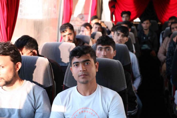 Edirne’de Bu Yıl 3 Bin 500 Göçmen Ülkesine Gönderildi