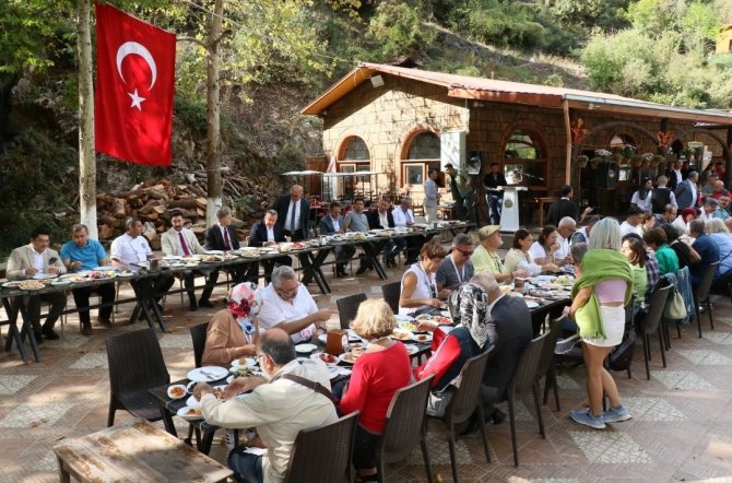 “Lezzet Treni” Pozantı’da