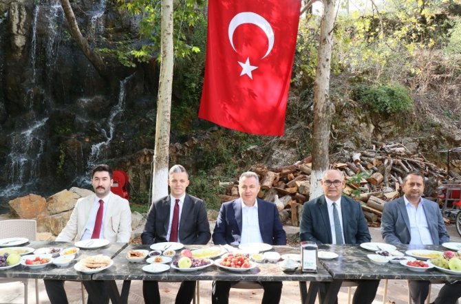 “Lezzet Treni” Pozantı’da