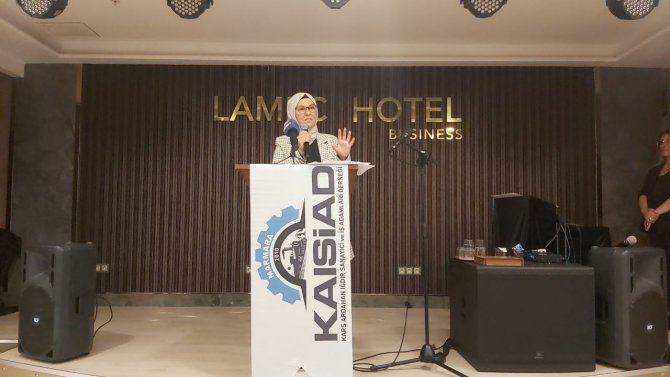 Şehit Ailelerine Hakaret Eden Lütfü Türkkan İle Aynı Kareye Girmeyi Reddetti