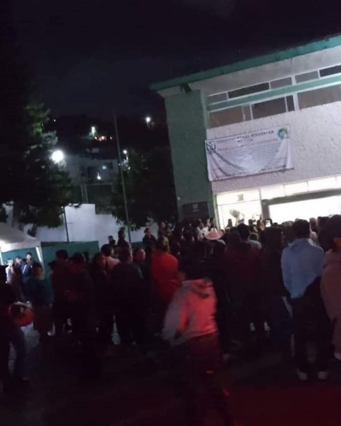 Meksika’da 110 Öğrenci Uyuşturucudan Zehirlendi