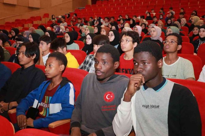 Mevlid-i Nebi Haftası İlahilerle Kutlandı