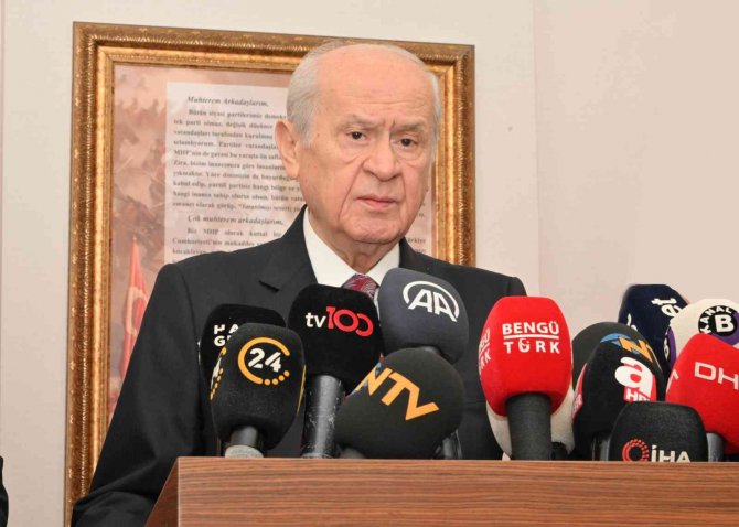 Bahçeli: “(Başörtüsü Hakkında) Bu Hak Kullanılmaktadır, Bunun Geriye Dönüşü Söz Konusu Olamaz”