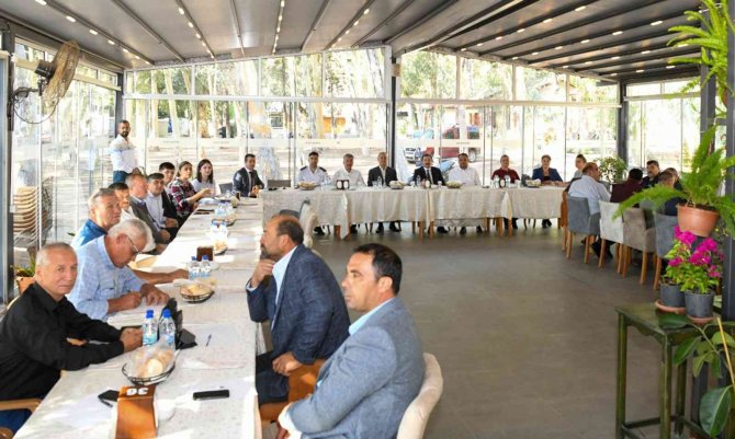 Akyaka’da Ulalı Muhtarla İle Toplantı