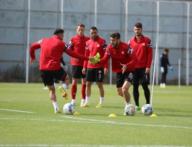 Sivasspor, Başakşehir Maçına Hazırlanıyor