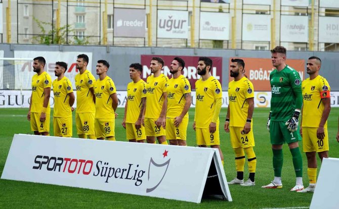 Spor Toto Süper Lig: İ̇stanbulspor: 0 - Mke Ankaragücü: 1 (Maç Devam Ediyor)