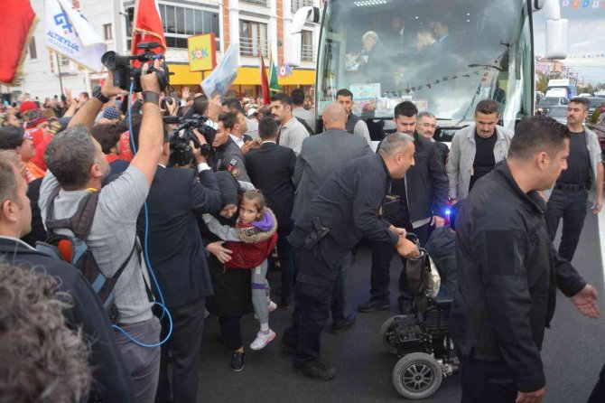 Cumhurbaşkanı Erdoğan’a Coşkulu Karşılama