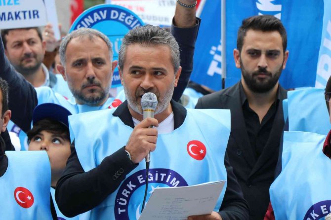 Öğretmenlerden Öğretmenlik Meslek Kanunu Talebi