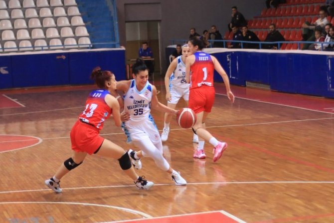 Tkbl: İ̇zmit Belediyespor: 81 - Botaş Gelişim: 70