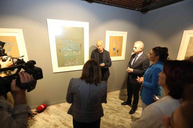 ’Uygarlıkların İ̇zinde Çağdaş Tasarımlar’ Adlı Sergi Açıldı