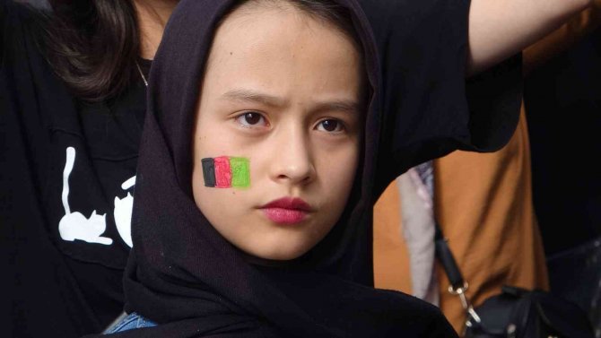 Van’da Yaşayan Afganlılar Hazara Soykırımın Durdurulmasını İstedi