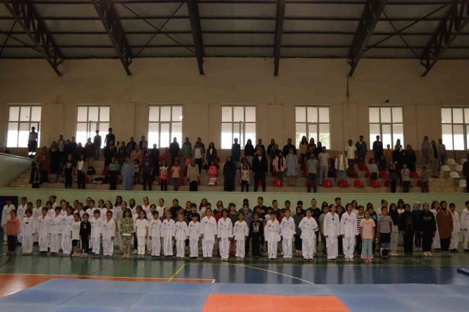 Amatör Spor Haftası Oltu’da Çeşitli Etkinliklerle Kutlandı