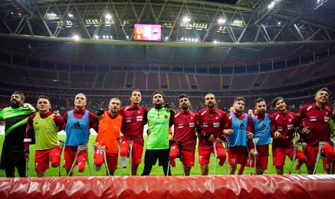 Ampute Futbol Dünya Kupası Şampiyonu Türkiye