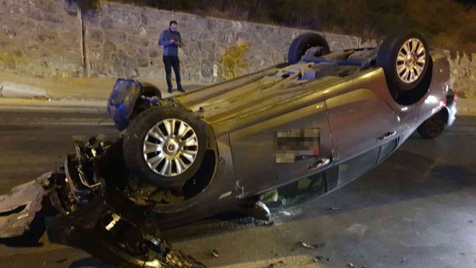 Önce Kaza Yaptı Sonra Kaçtı
