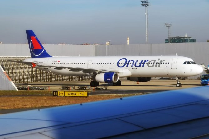Onur Air İflas Etti, Çareyi Yolcuğu Uçağını Satmada Buldu