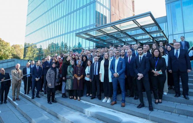 Çavuşoğlu: “Suriye’den Libya’ya Kıbrıs’tan Ege’ye Ve Akdeniz’e Kadar Hakkımızı Hukukumuzu Korumakla Mükellefiz”