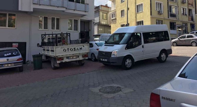 Geceyi Beraber Geçirdiği Arkadaşları Sabah Saatlerinde Cansız Bedeniyle Karşılaştı