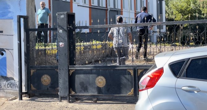 Diyarbakır’da Üç Öğrenci Sınavı 1 Dakika İle Kaçırdı