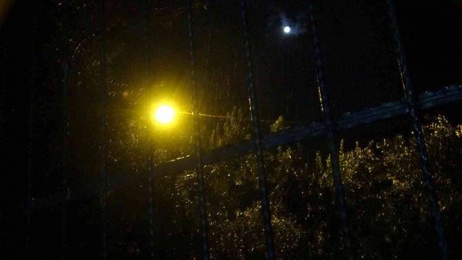 Osmaniye’de Gök Gürültülü Sağanak Yağış Etkili Oldu