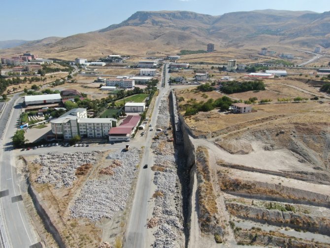 Gelinciktepe Yol Çalışması Kasım’da Tamamlanacak