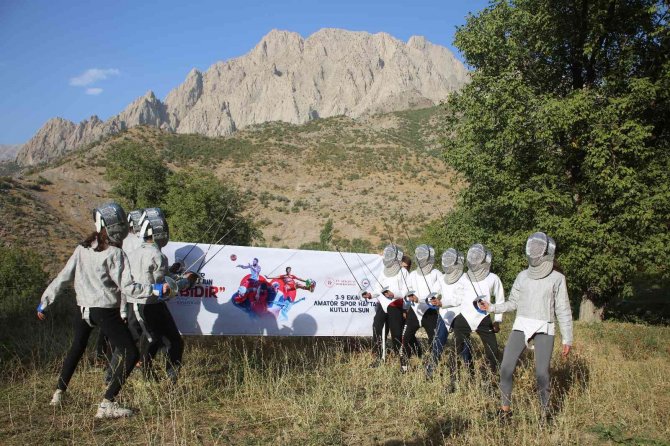 Irak Sınırındaki Köylerde Spor Etkinlikleri