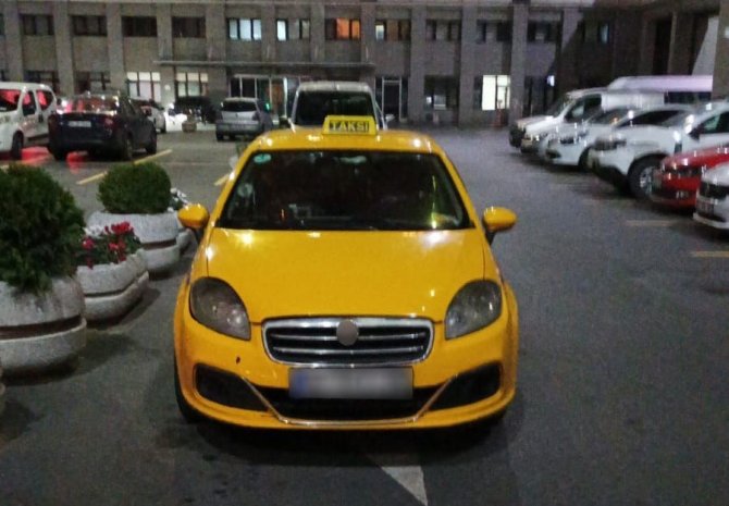 İ̇stanbul Emniyeti’nden Kaçak Göçmen Operasyonu: 44 Kaçak Göçmen Yakalandı