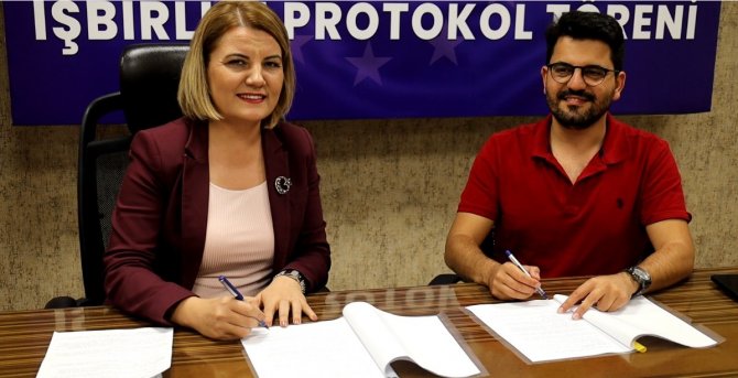 Gençlerin Yurtdışında Eğitim Almasını Kolaylaştıracak Protokol İmzalandı