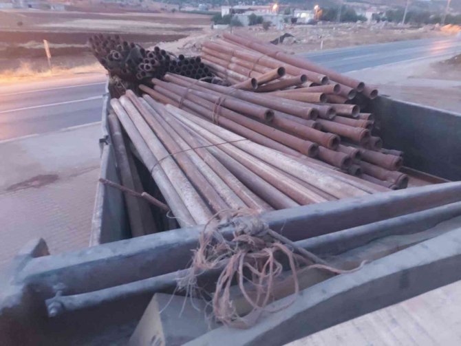 Hızlı Tren Hattından 20 Ton Demir Çalındı