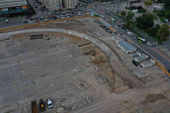 Milli İ̇rade Meydanı’nda Temel Demir İmalatı Yapıldı