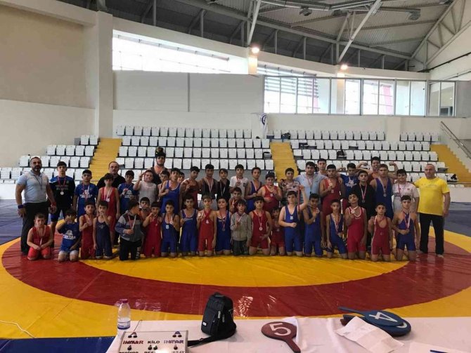 Amatör Spor Haftası, "Sporun Enleri 2022" Ödül Töreni İle Sona Erdi