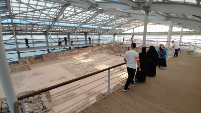 Hadrianopolis’te Gün Yüzüne Çıkarılan Tarihi Kalıntılar Ziyaretçi Sayısını Artırdı