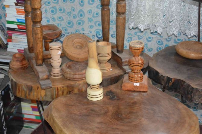 Emekli İmam Ahşapla Sanatı Buluşturdu