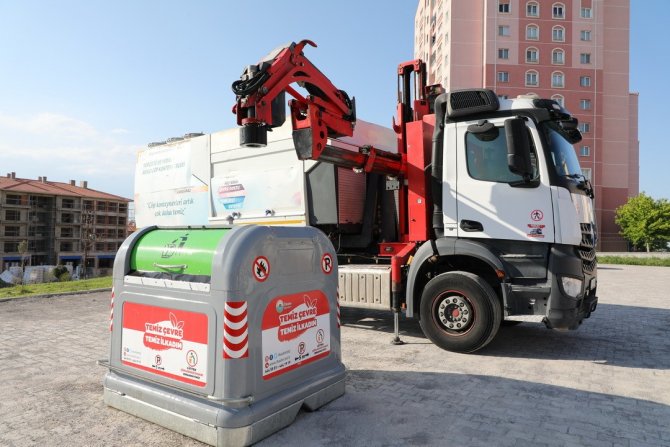 İ̇lkadım’a 3 Bin 750 Litrelik Çöp Konteynerleri