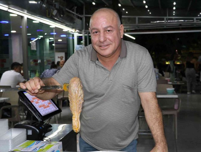 Festivalde Kebap Ve Şırdan Kuyruğu