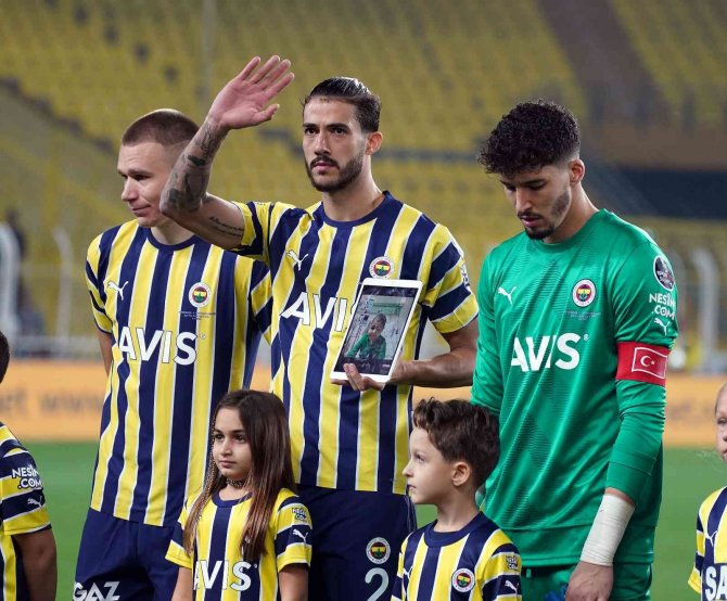 Spor Toto Süper Lig: Fenerbahçe: 1 - Fatih Karagümrük: 1 (Maç Devam Ediyor)