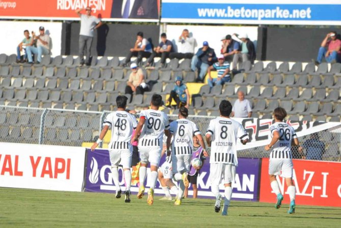 Tff 2. Lig: Nazilli Belediyespor: 2 - Bayburt Özel İ̇dare: 0