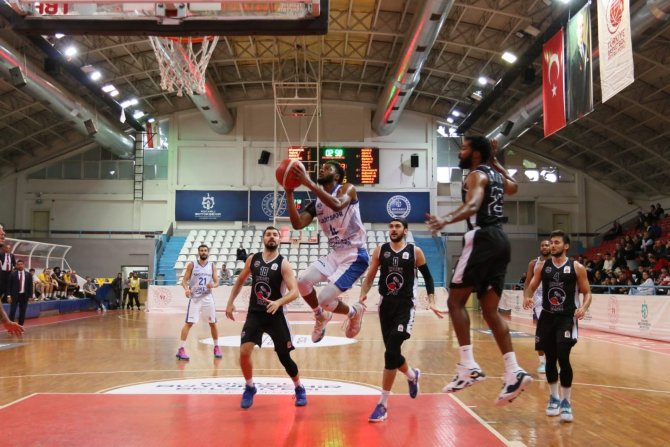 Tbl: Kocaeli Büyükşehir Belediye Kağıtspor: 71 - Mersin Büyükşehir Belediyesi: 98