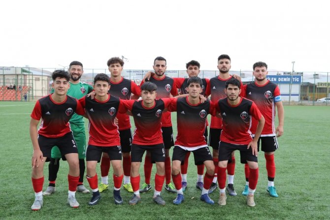Van Büyükşehir Belediyespor İlk Maçında 3 Puan Aldı
