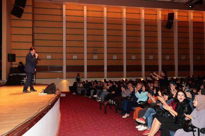 Denizli’de Kitap Fuarına Rekor Katılım