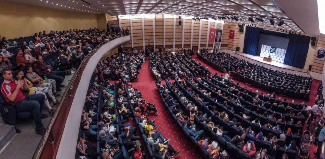 Denizli’de Kitap Fuarına Rekor Katılım