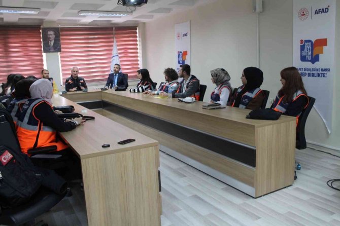 Destek Afad Gönüllülerinin Eğitimi Başladı