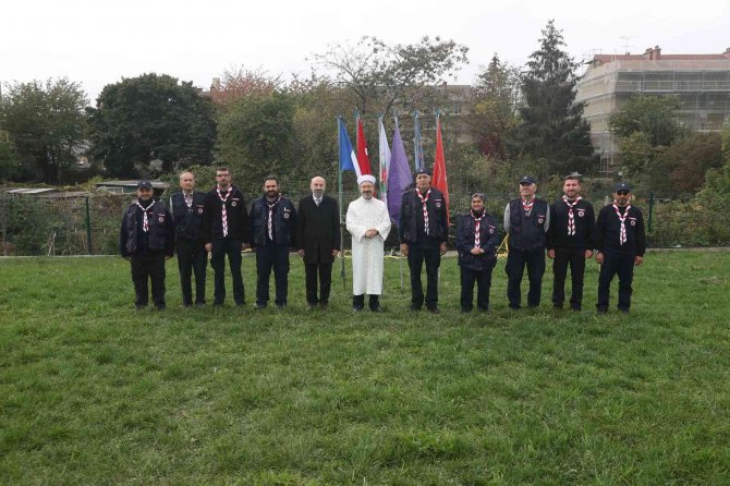 Diyanet İ̇şleri Başkanı Erbaş, Fransa’da İzcilik Kampının Açılışını Yaptı