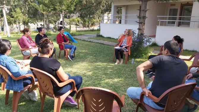 Bu Da ’Apart Okul’