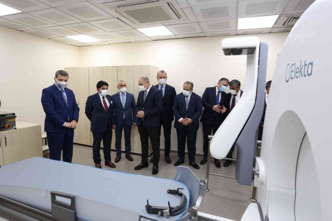 Tümör Tedavisinde “Gamma Knife” Teknolojisi Gazi Üniversitesi Tıp Fakültesi Hastanesi’nde Tanıtıldı