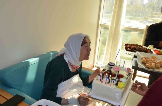 Palyatif Bakım İle Hastalara Vi̇p Hizmet