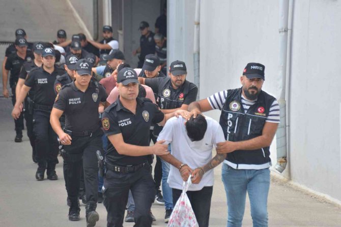 Kökünü Kurutma Operasyonu’nda 132 Torbacı Tutuklandı