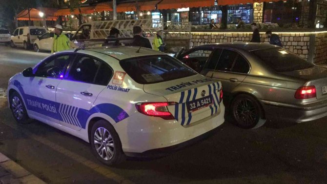Isparta’da Trafik Kazası: 4 Yaralı