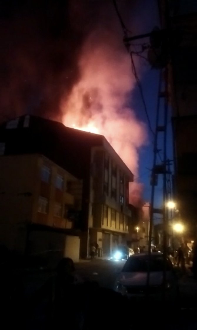 Kadıköy’de 3 Katlı Binada Yaşanan Patlamaya Ait Yeni Görüntüler Ortaya Çıktı